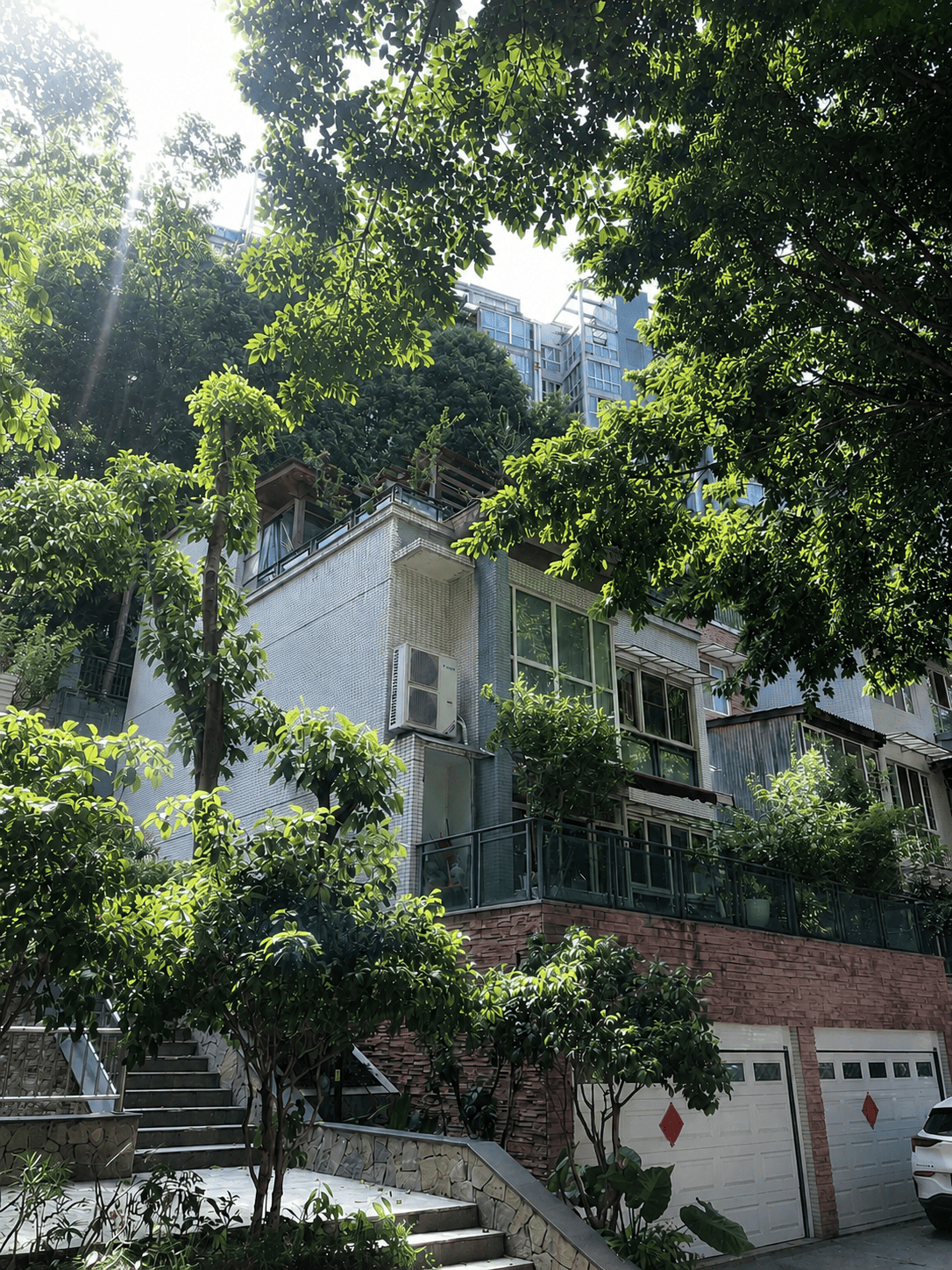 连云港岛居岁月从容升级：小小岛老别墅加装蒂升悦行款电梯
